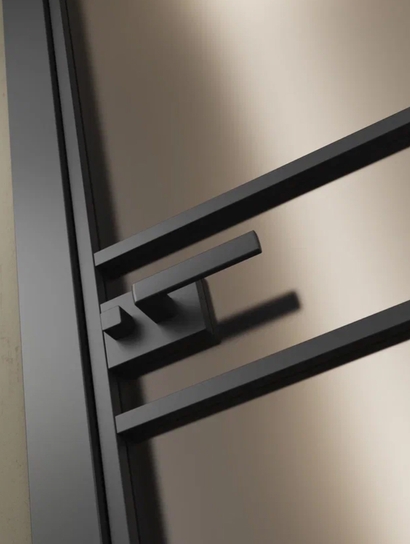 Алюминиевые двери и перегородки карточка